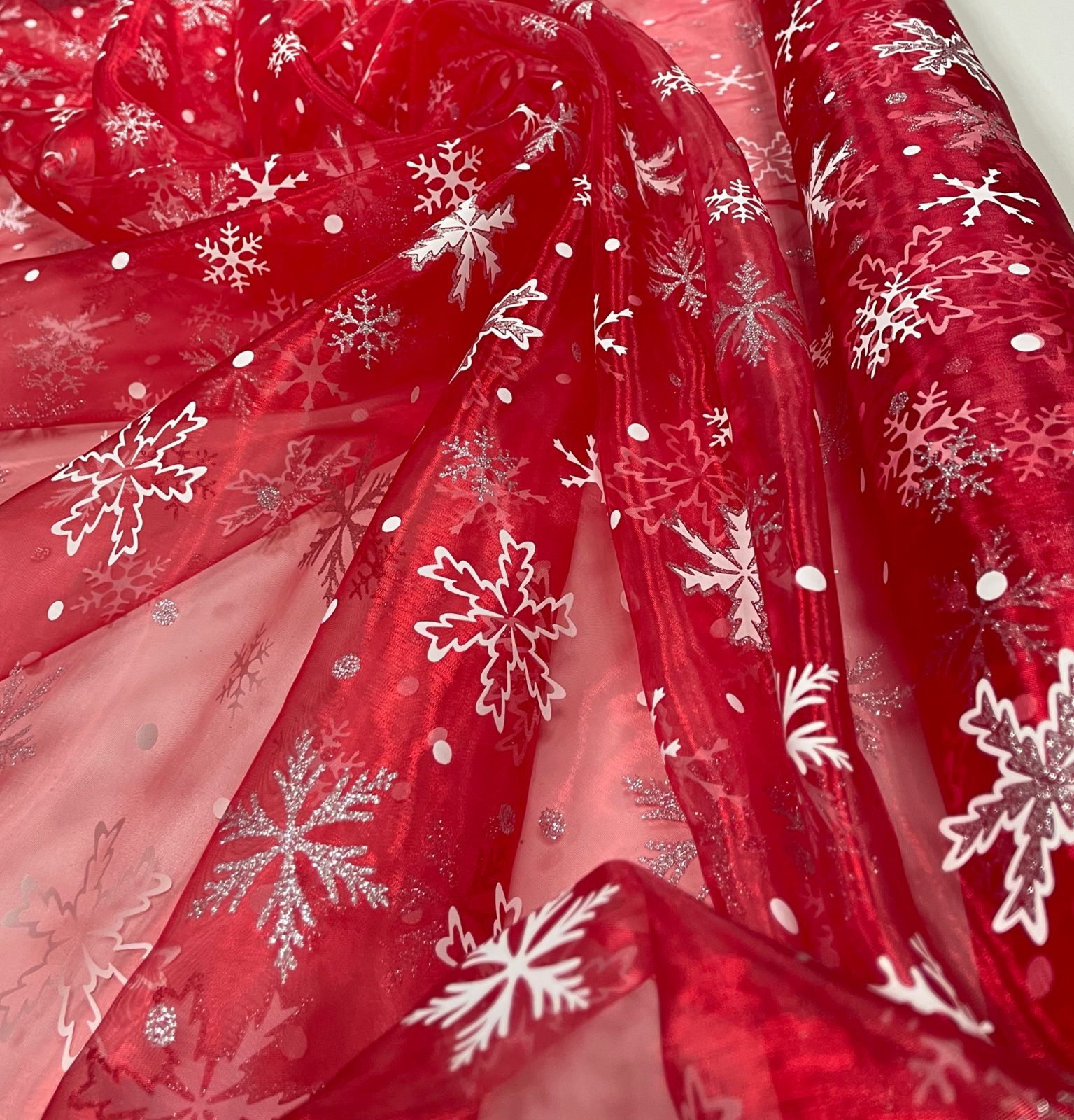 Organza Vermelha Frozen com Glitter - Largura 1,50 m x Comprimento 0,80 cm