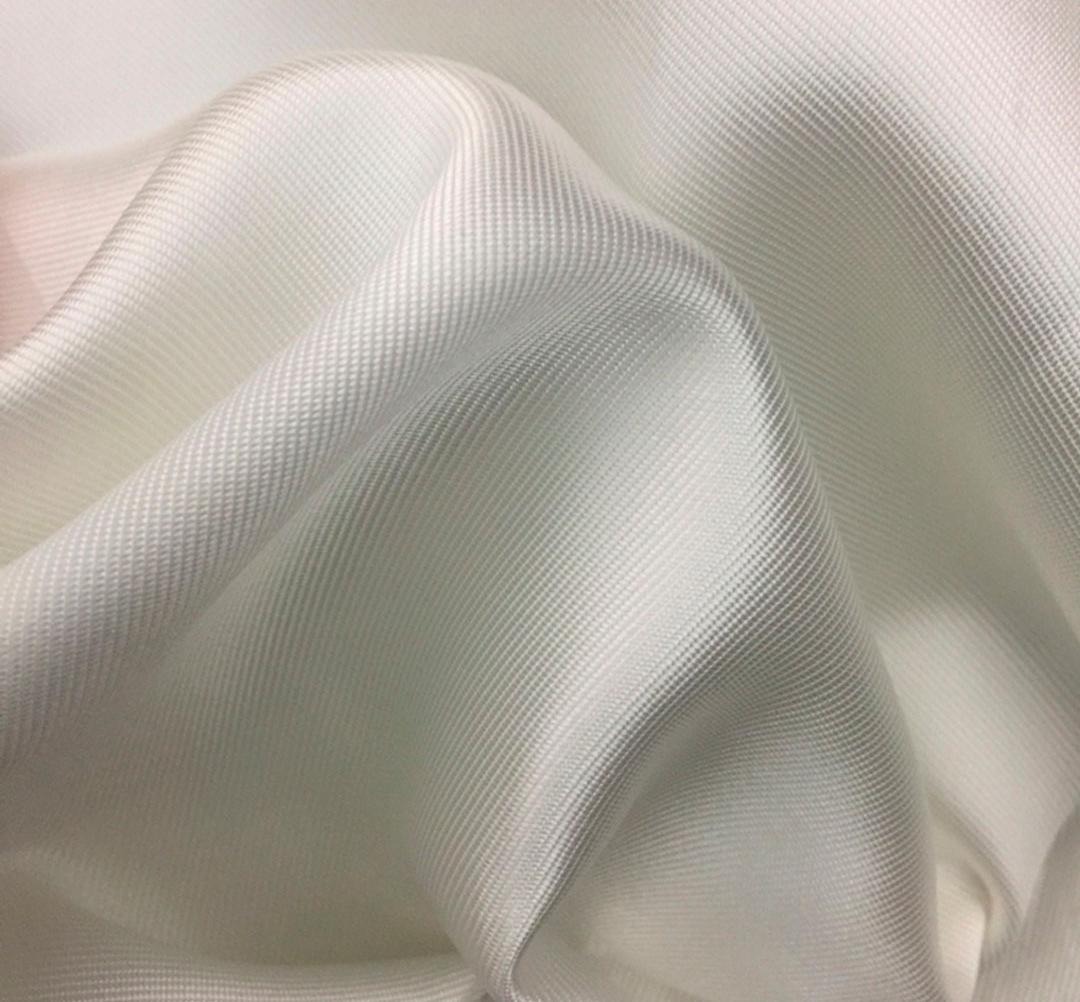 Zibeline Off White  COM SUJEIRA - Largura 1,47 m x Comprimento 0,70 cm