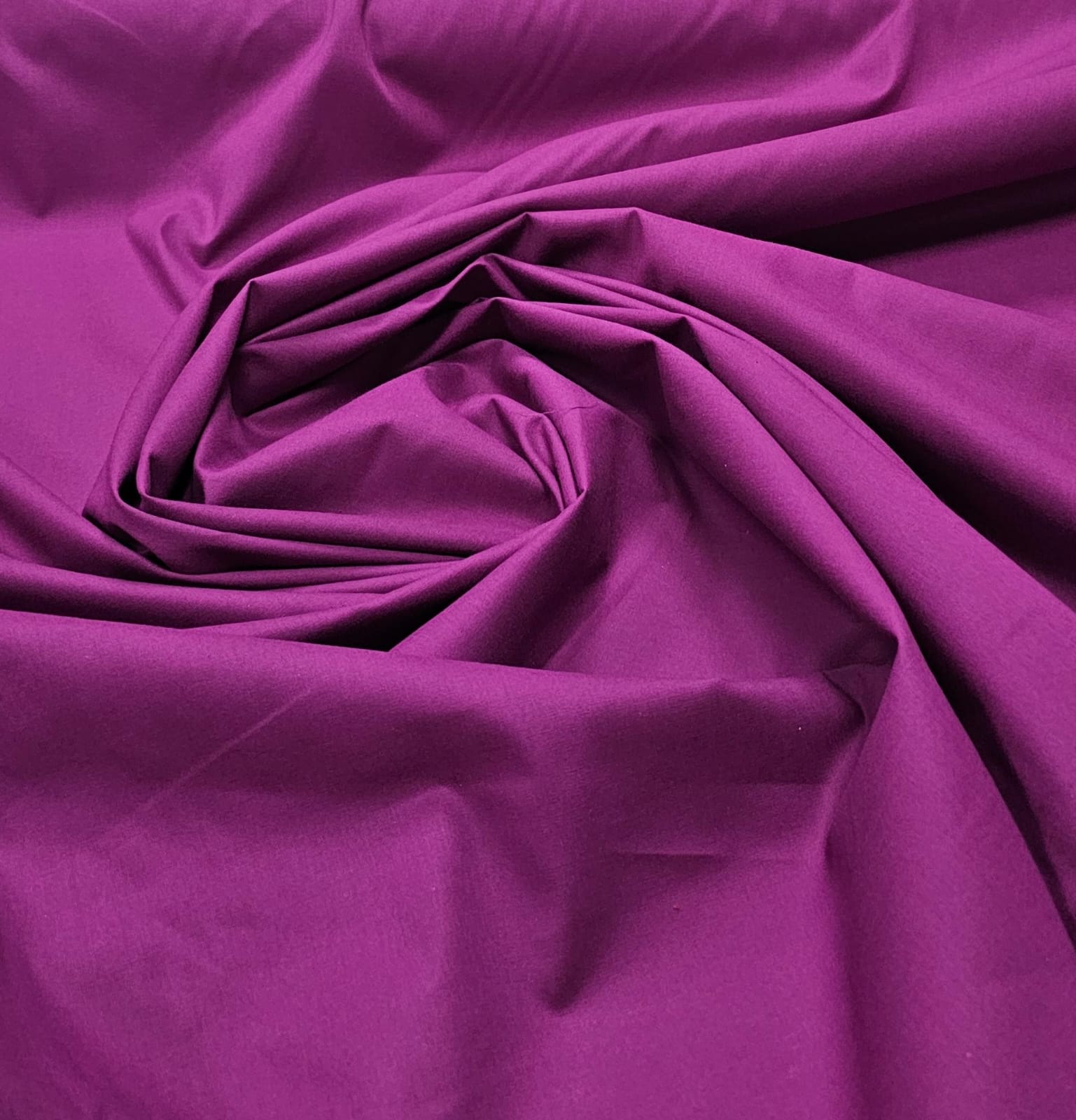 Tricoline Lisa Fucsia 100% Algodão AMASSADA - Largura 1,50 m x Comprimento 3,50 m 