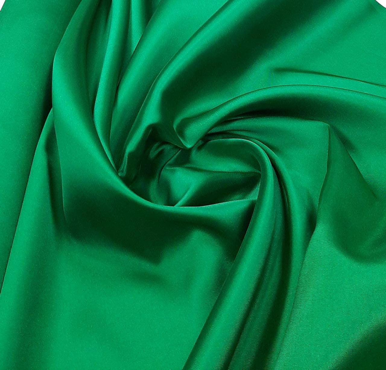Zibeline Verde Bandeira - Largura 1,47 m x Comprimento 4 m 