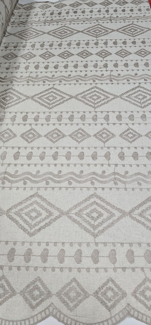 Linho Trovata Bordado Cordonê Étnico Natural - Largura 1,30 m x Comprimento 2 m 