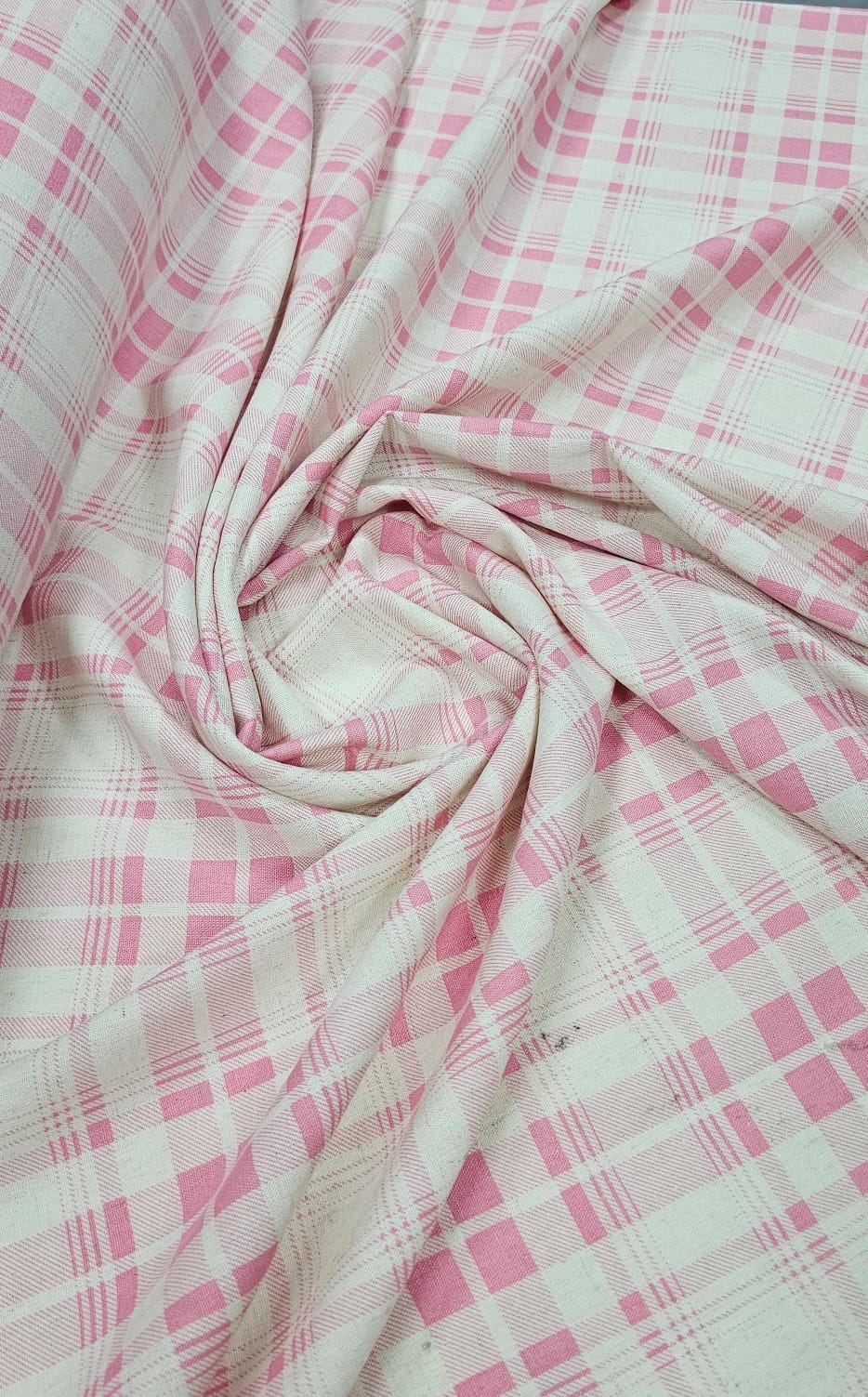 Linho com Viscose Estampado Xadrez - Largura 1,37 m x Comprimento 0,70 cm
