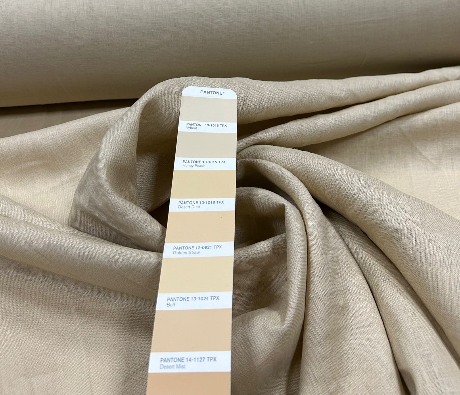 Cambraia de Linho Puro Bege - 100% Linho - Largura 1,40 m x Comprimento 1 m 