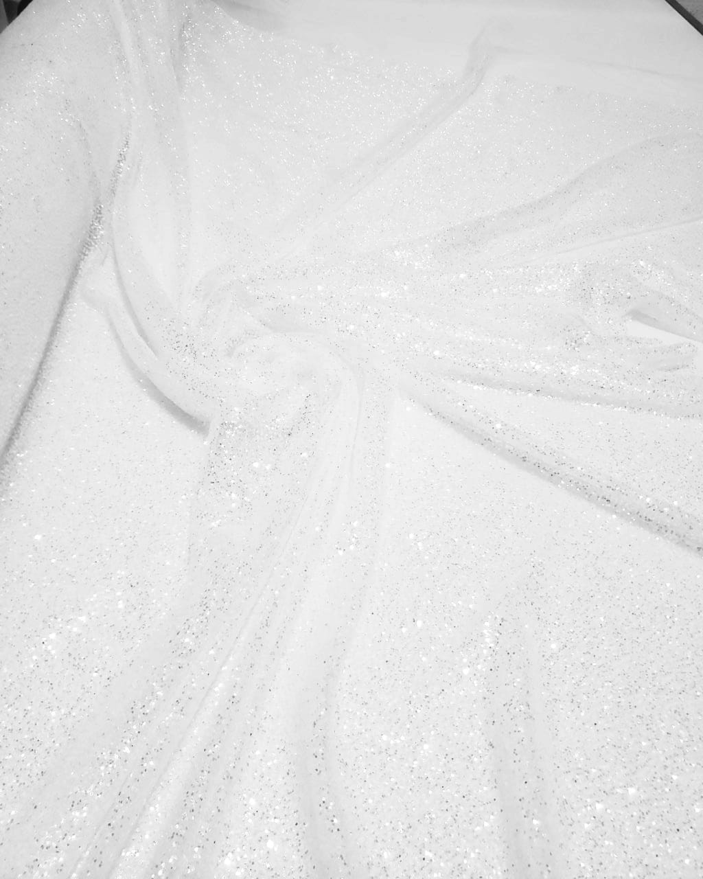 Tule com Glitter Branco Pesado - Largura 1,40 x Comprimento 1,30 m 