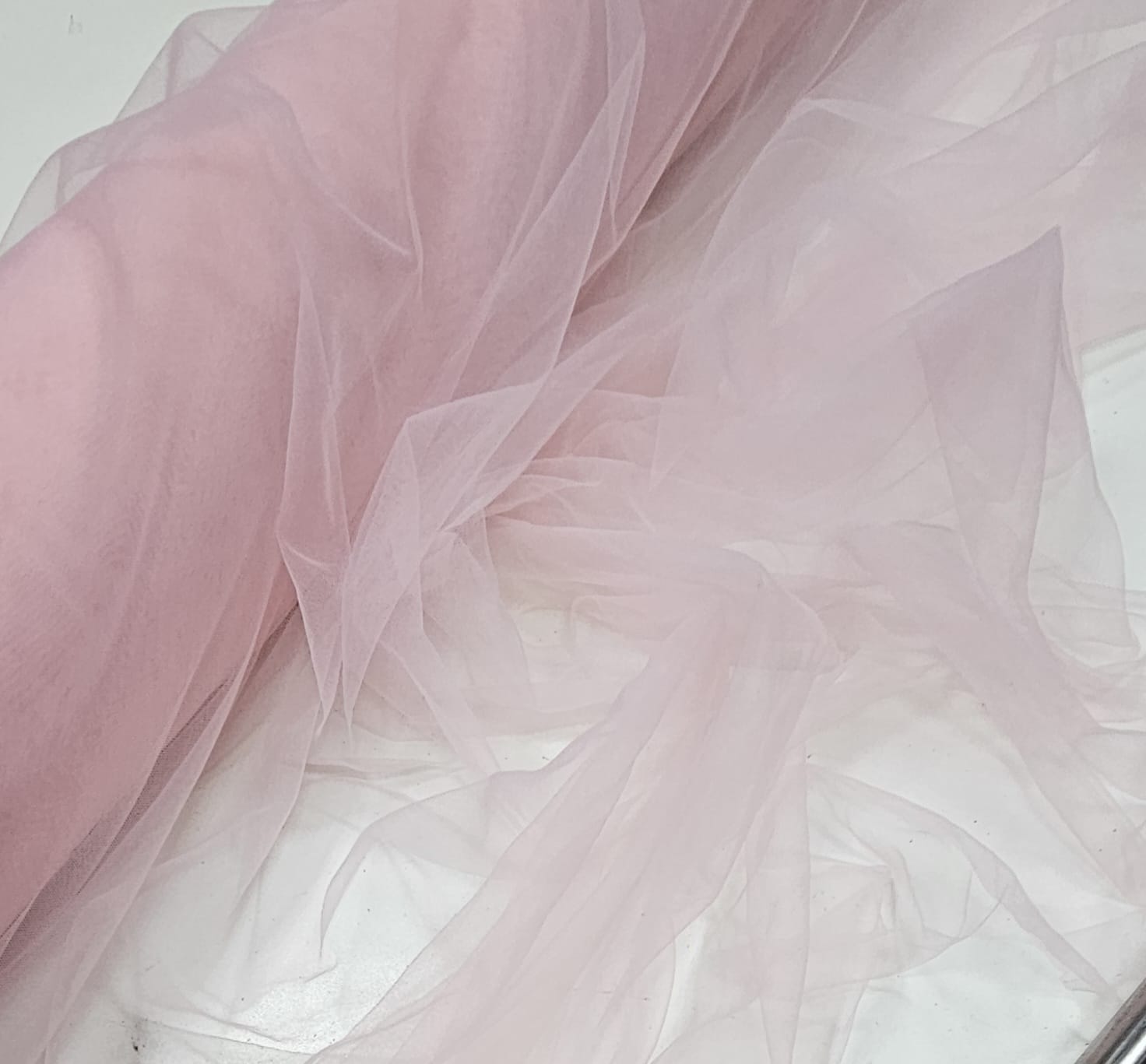 Tule 2º Pele Iluzione Rosa Bebê  - Largura 1,47 m x Comprimento 1,50 m 