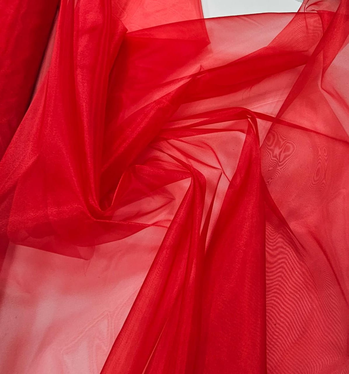 Organza Coreana Lisa Vermelho Ferrari - Largura 1,47 m x Comprimento 1 m 