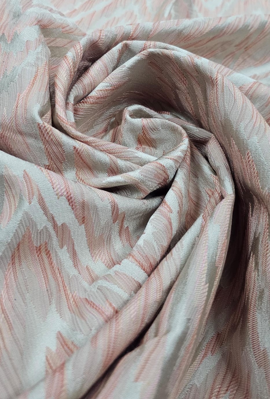 Jacquard Gobelem de Viscose Chevron Comprimento 3,40 m  x Largura 1,30 m