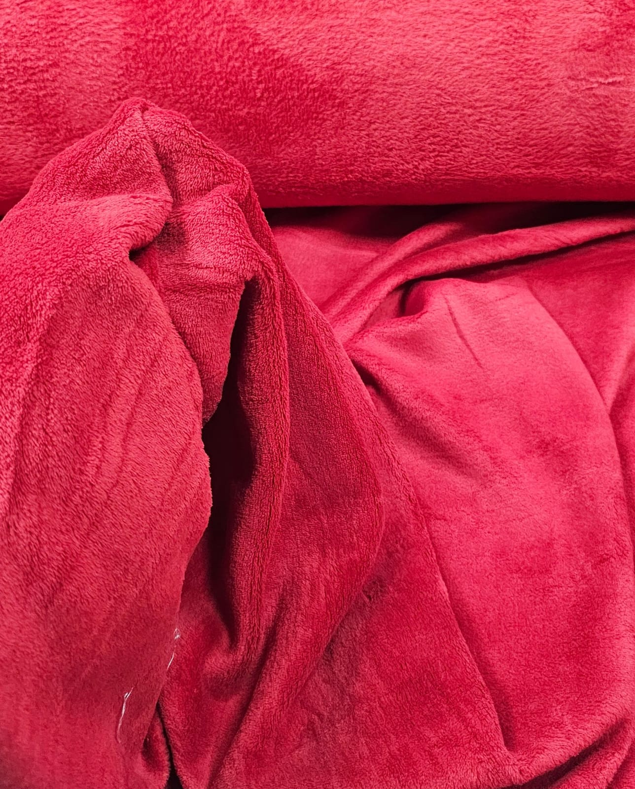 Ultra Soft Fleece Dupla Face Vermelho  COM FURO - Comprimento 1 m x Largura 190 m 