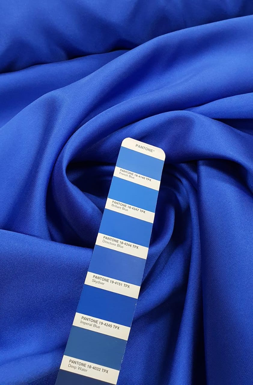 Zibeline Azul Royal Claro COM DEFEITO NA COSTURA - Comprimento 0,80 cm x Largura 1,47 m 