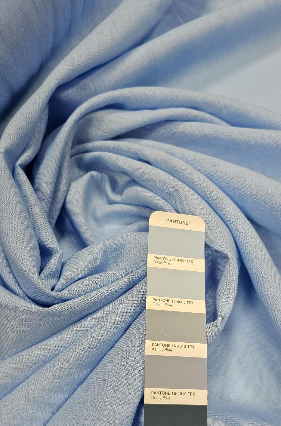 Cambraia de Linho Puro Azul Serenity - 100% Linho - Comprimento 1,60 m x Largura 1,40 m 