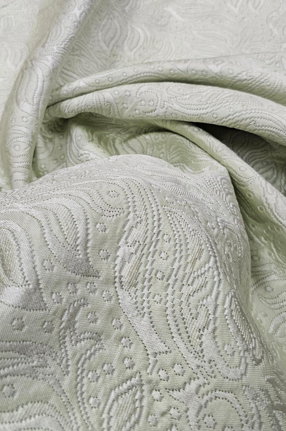 Jacquard Gobelem Pesado Tapecol Verde Menta - Comprimento 5 m x Largura 1,30 m 