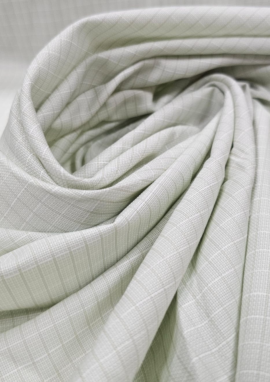 Tricoline Camisaria Fio 80 Estampada Xadrez Verde  COM SUJEIRA- Comprimento 4 m x Largura 1,50 m