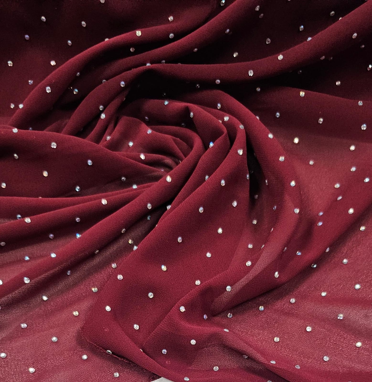 Mousseline Toque de Seda Com Strass Marsala - Comprimento 5 m x Largura 1,50 m  