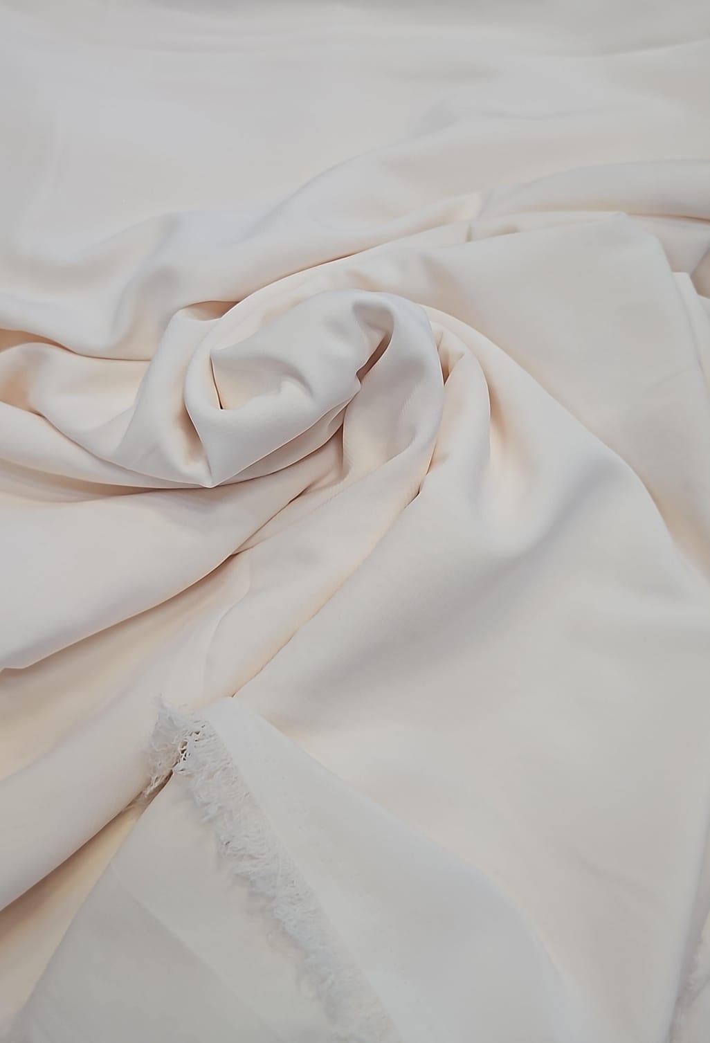 Mousseline com elastano creme - Comprimento 1,50 m x Largura 1,47 m  - Cópia (1)