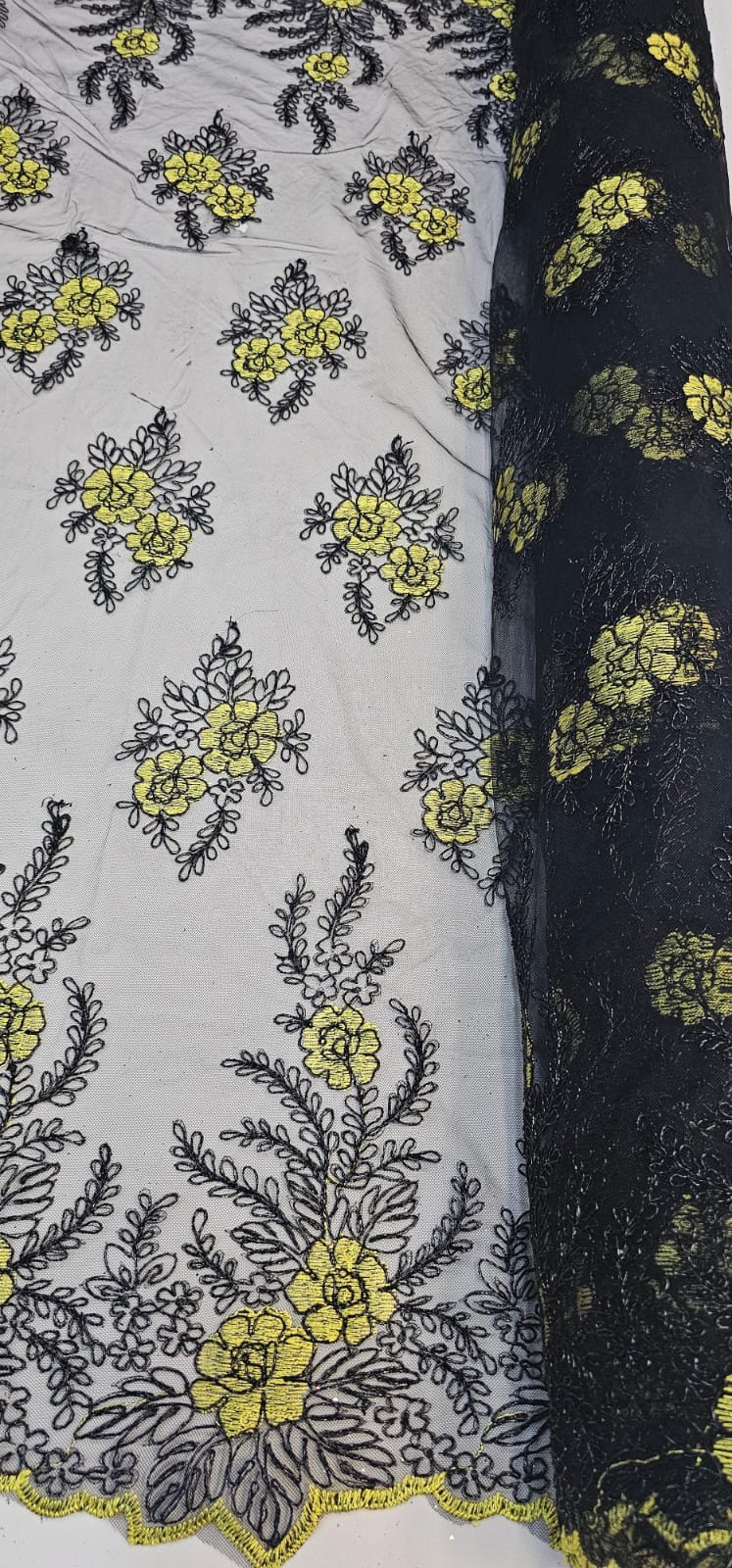 Tule Bordado com Fio Metálico Bicolor Amarelo com Preto 149A - Comprimento 1 m x Largura 1,30