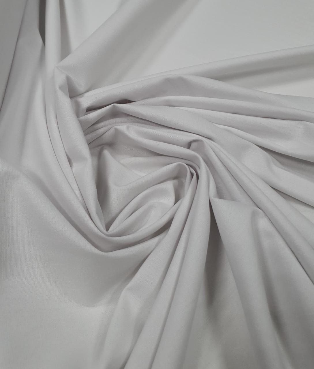 Linho com Viscose e Elastano Branco - Comprimento 0,90 m x Largura 1,35