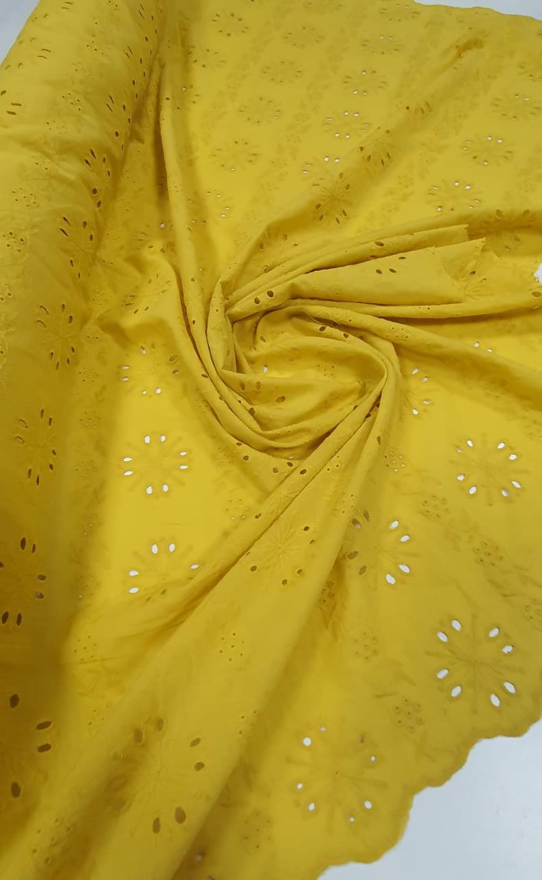 Layse Bordada Amarelo Mostarda Modelo CO1137 - Comprimento 3 m x Largura 1,40 m 