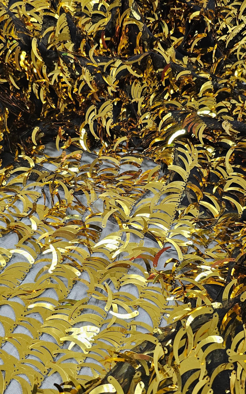 Paetê Bordado Blade Dourado - Comprimento 1 m x Largura 1,47 m