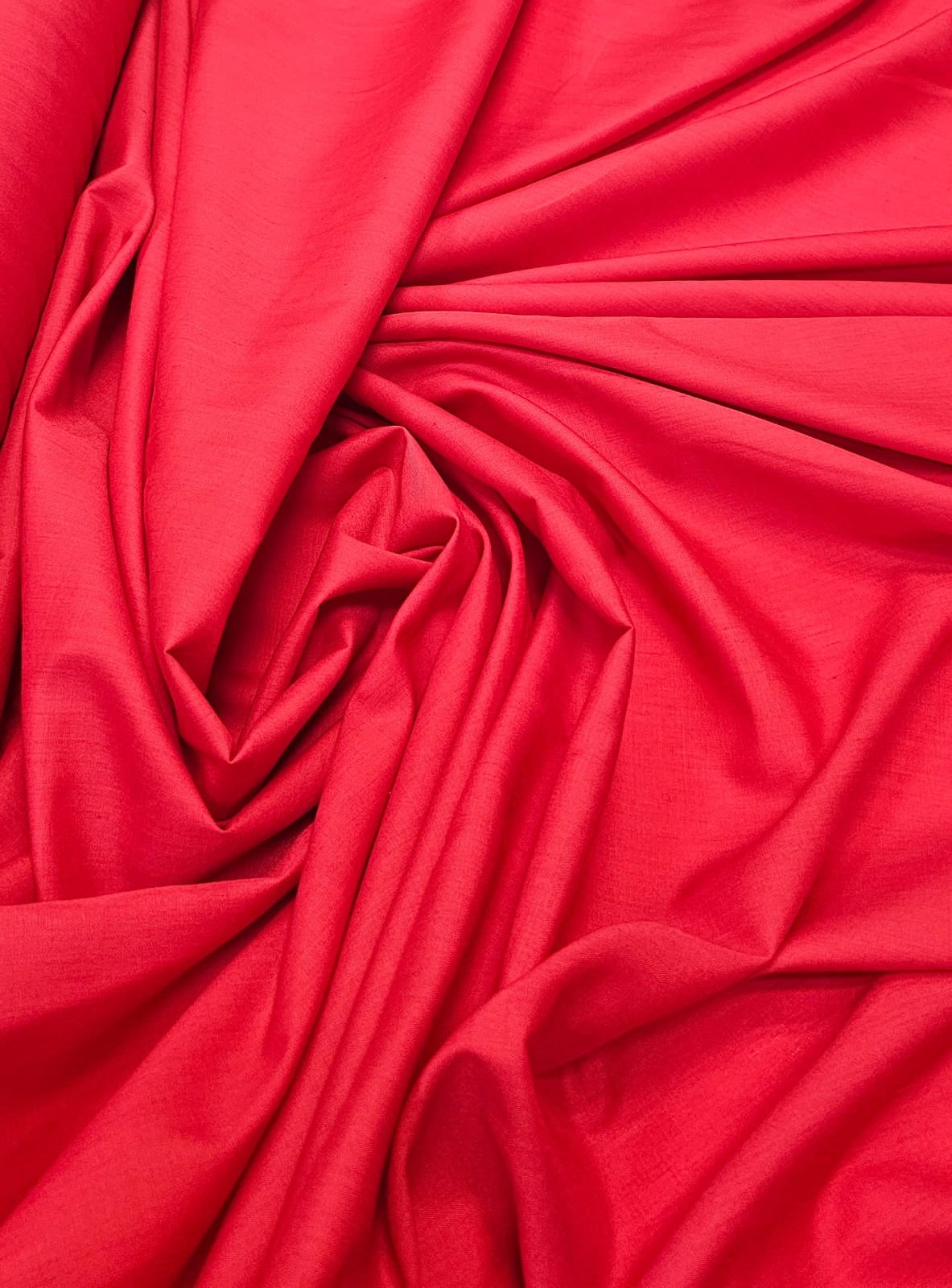 Tricoline Lisa Mista Vermelho Ferrari - Comprimento 0,90 cm x Largura 1,50 m