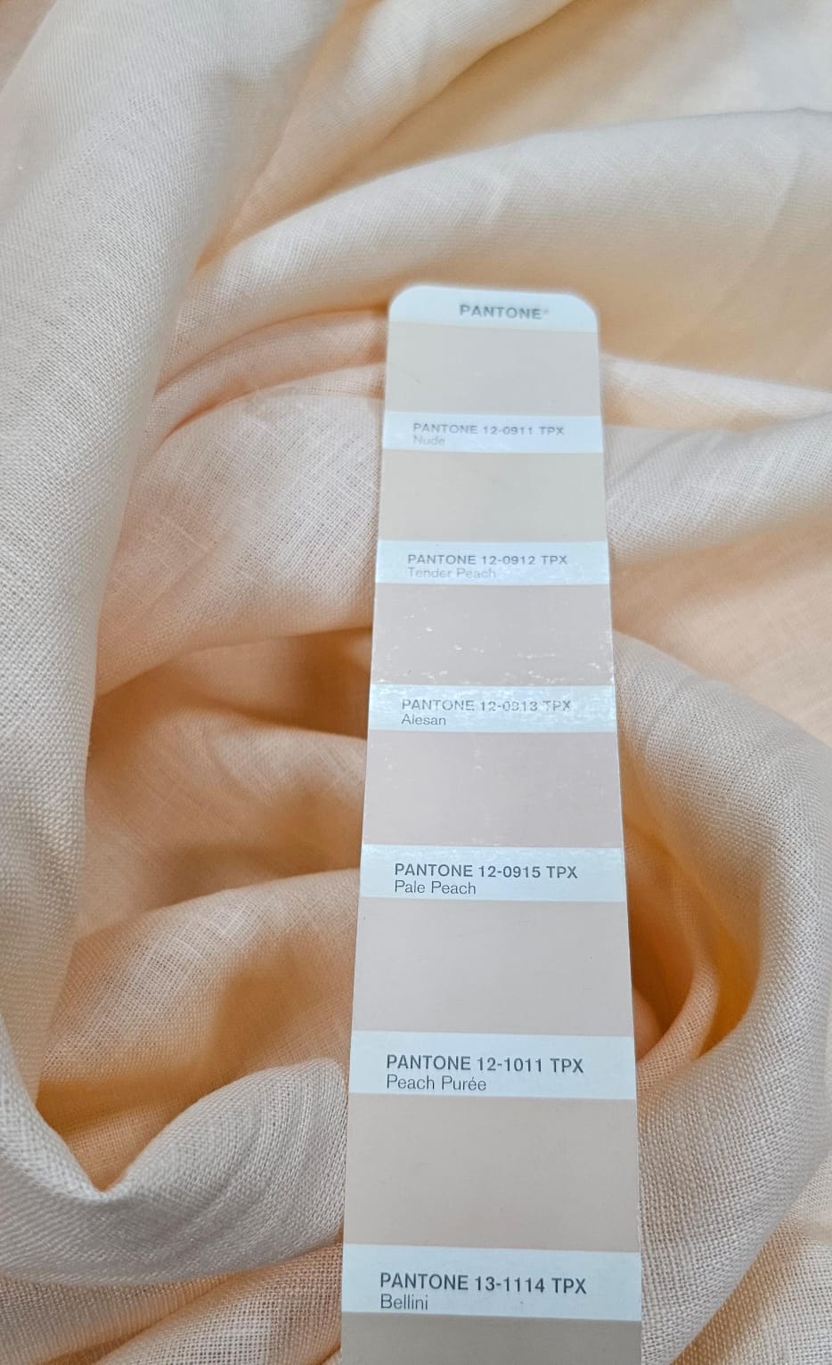 Linho Puro Pêssego  - Comprimento 1 m x Largura 1,40 m 