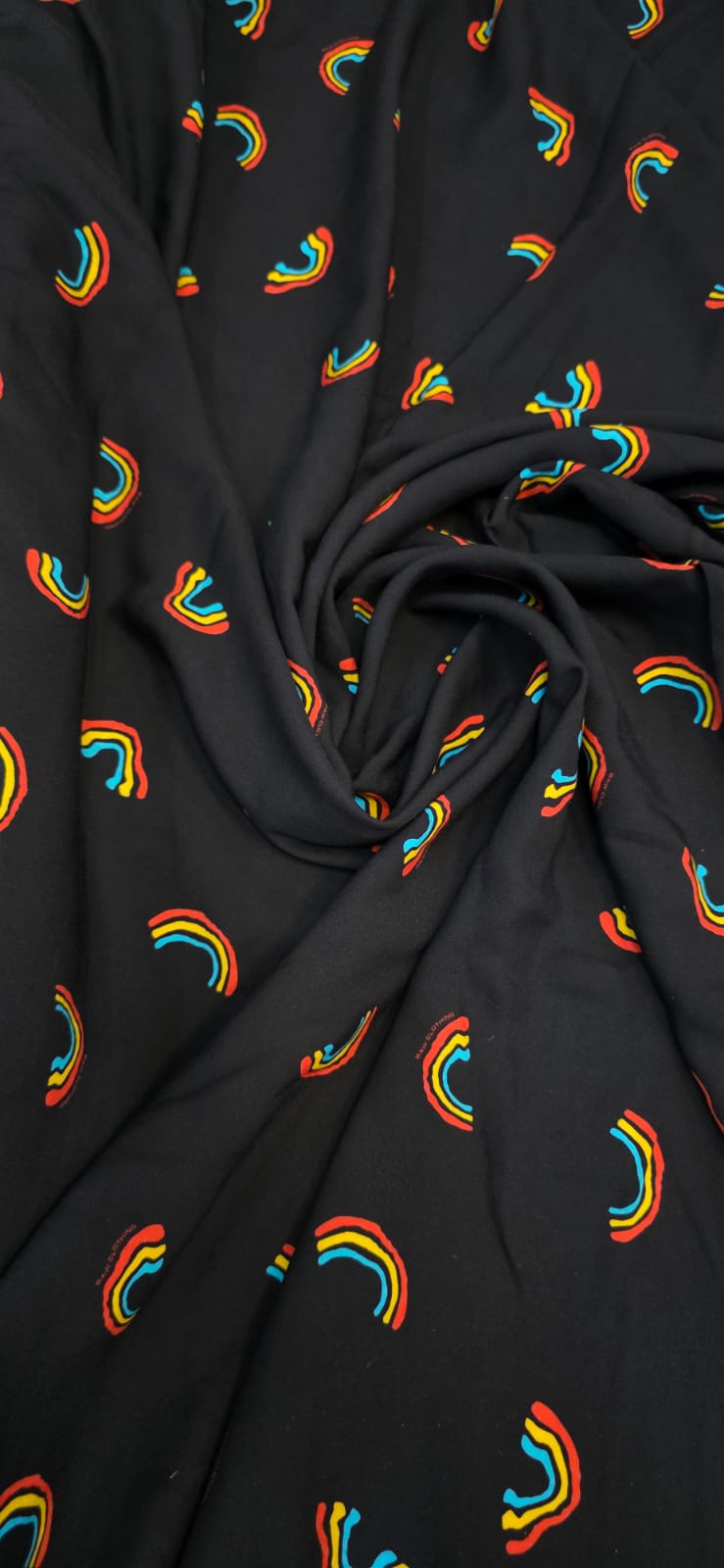 Viscose estampada premium Baw arco iris - Comprimento 4 m x Largura 1,45 m