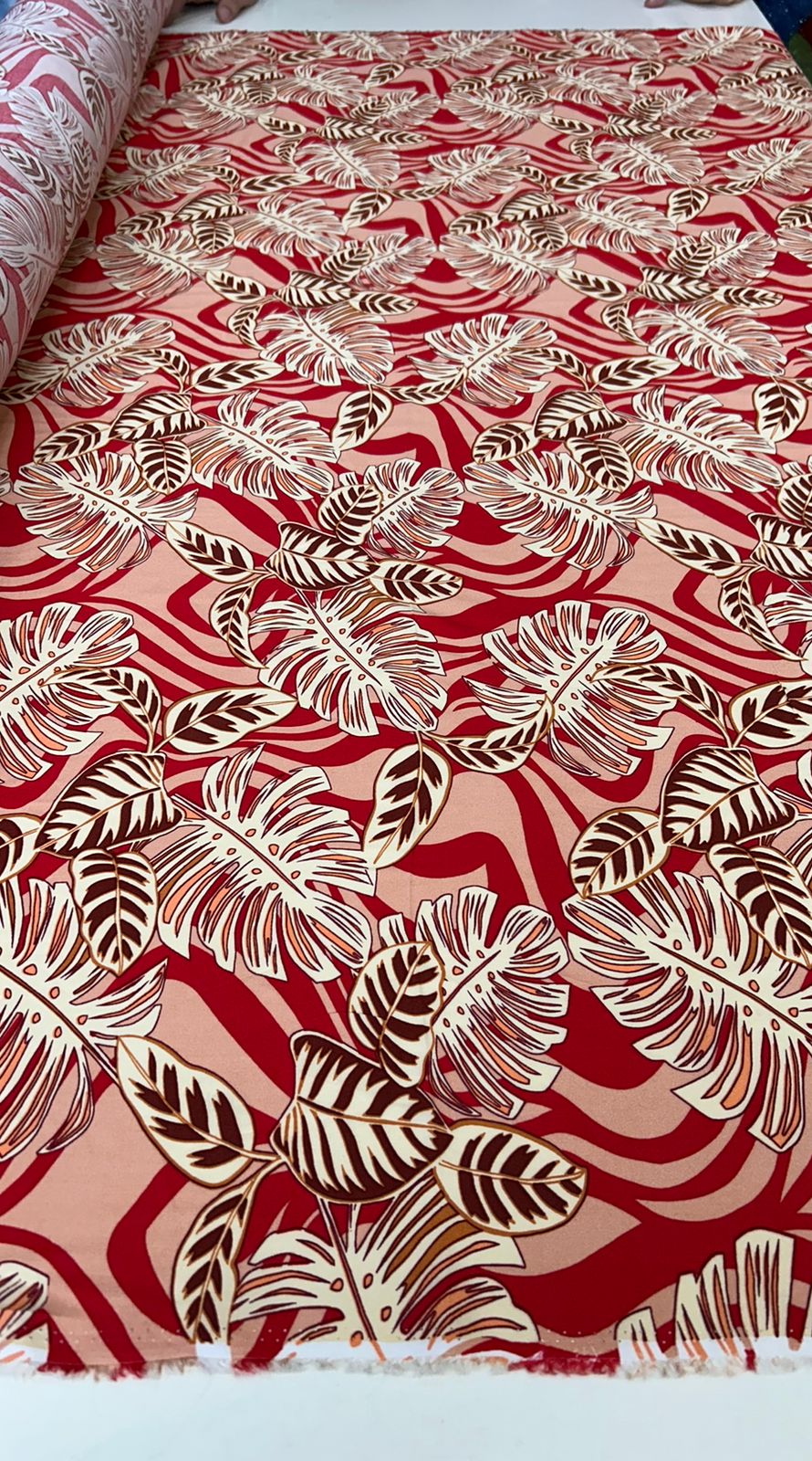 Popeline de Viscose Estampada 418B - Comprimento 0,50 cm x Largura 1,47 m