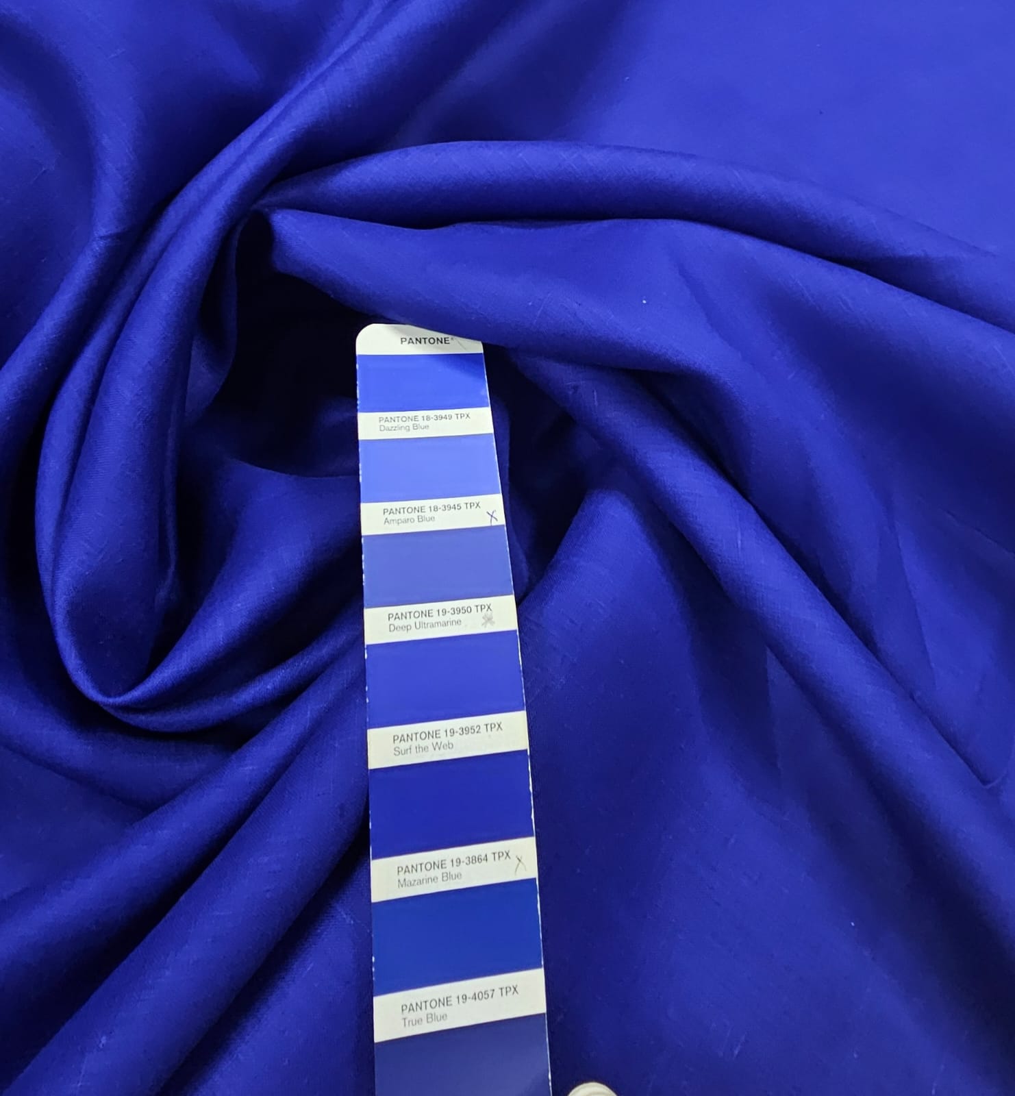 Cambraia de Linho Puro Azul Royal - 100% Linho - Comprimento 1,50 m x Largura 1,40 m