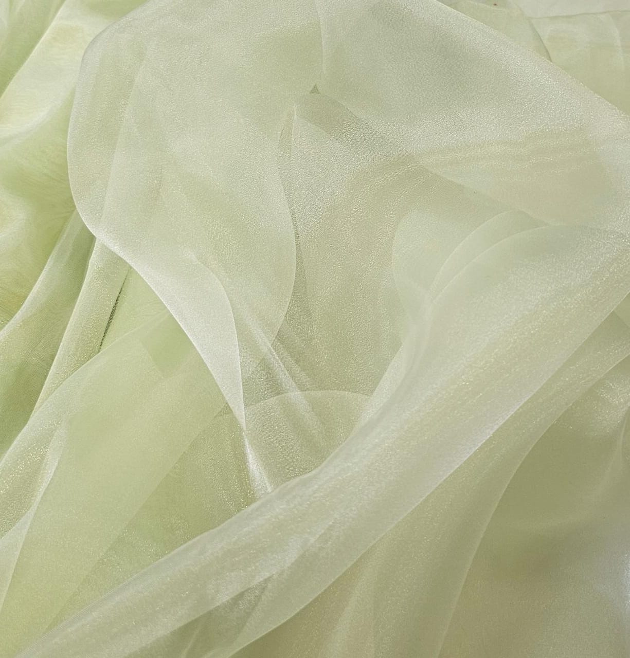 Organza Cristal Lisa Verde Lima - Comprimento 1,00 m x Largura 1,47 m