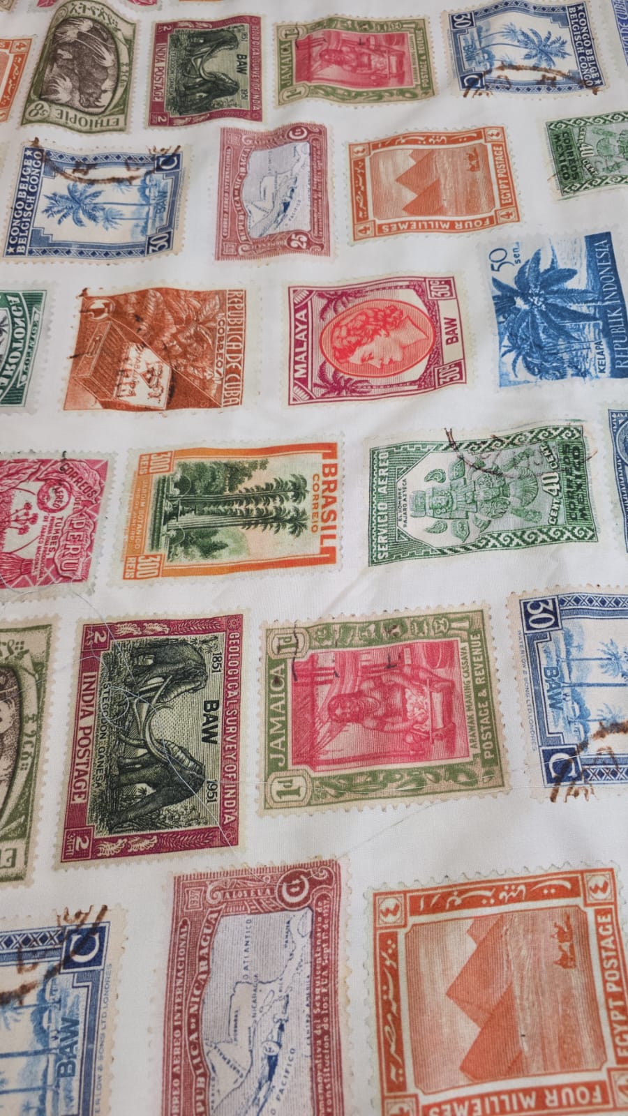 Viscose premium baw selo - Comprimento 1,40 m x Largura 1,47 m