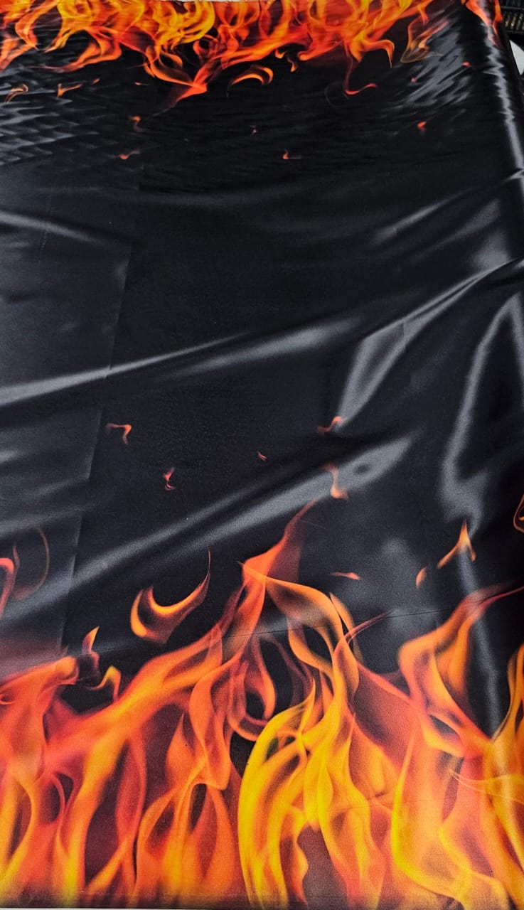 Cetim Estampado Digital Barrado Labaredas - Comprimento 3 m x LARGURA 1,47 M