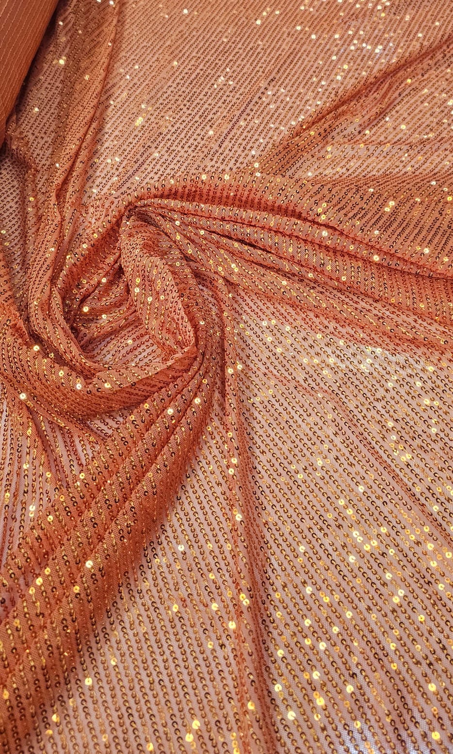 Paetê Bordado Glamour Light com Elastano Laranja - Comprimento 0,85 cm x Largura 1,40 m