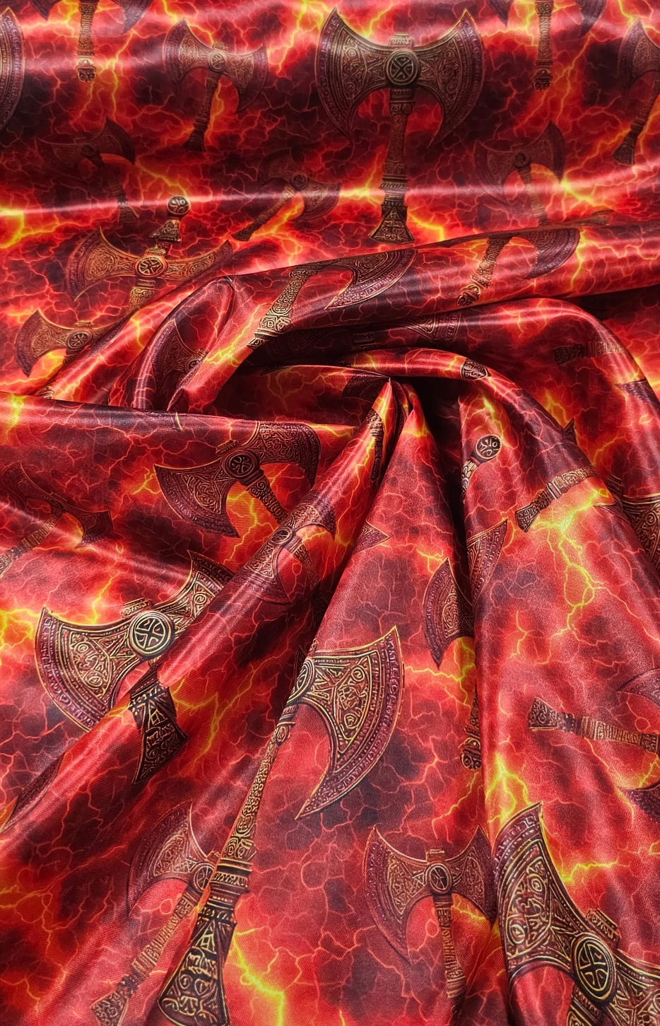 Cetim Estampado Digital Machados e Fogo - Comprimento 0,90 cm x Largura 1,47 m  