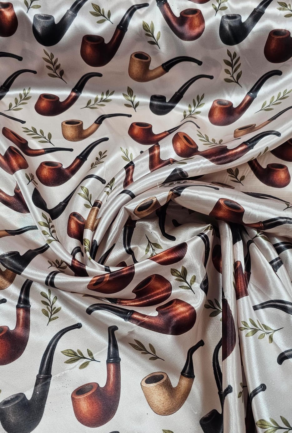 Cetim Estampado Digital Cachimbos - Comprimento 0,50 cm x Largura 1,47 m