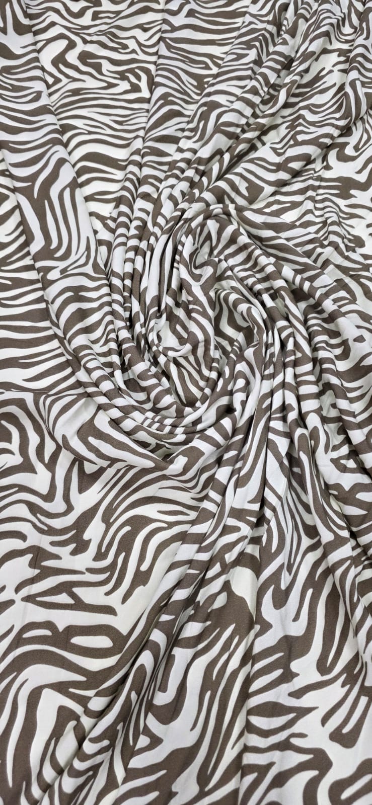 Viscose Premium Zebra Marrom Fundo Creme - COMPRIMENTO 1,70 M X lARGURA 1,40 M