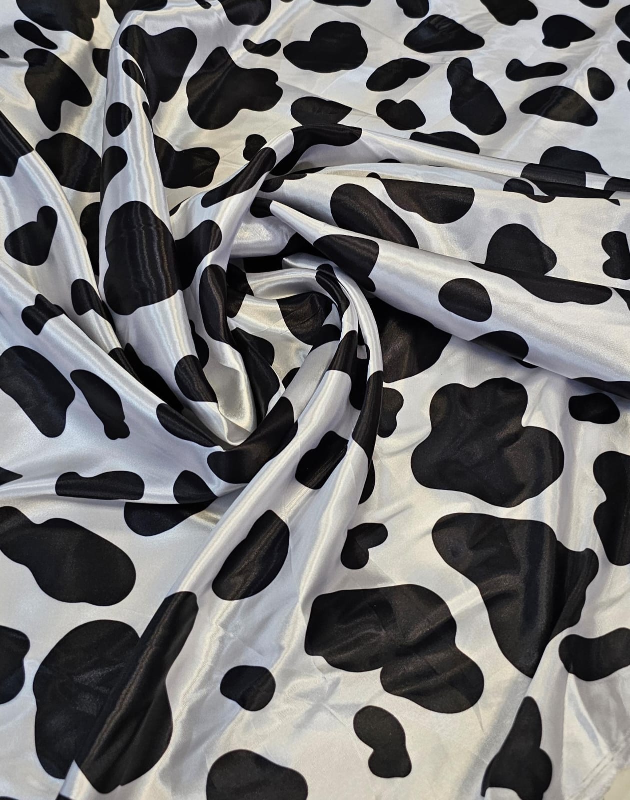 Cetim Estampado Digital Vaca - Comprimento 1 m x Largura 1,47 m