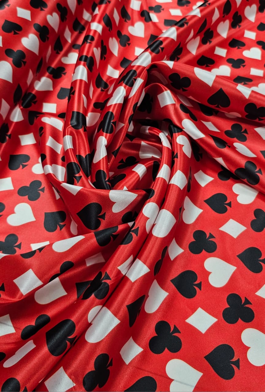 Cetim Estampado Digital Naipes Fundo Vermelho - Comprimento 1,30 m x Largura 1,47 m