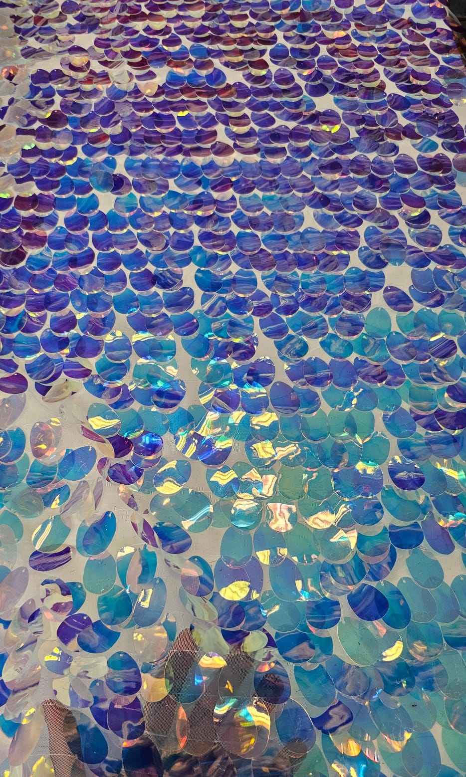 Tule Bordado com Paetê Holográfico Wings Branco - Comprimento 0,50 cm x Largura 1,47 m