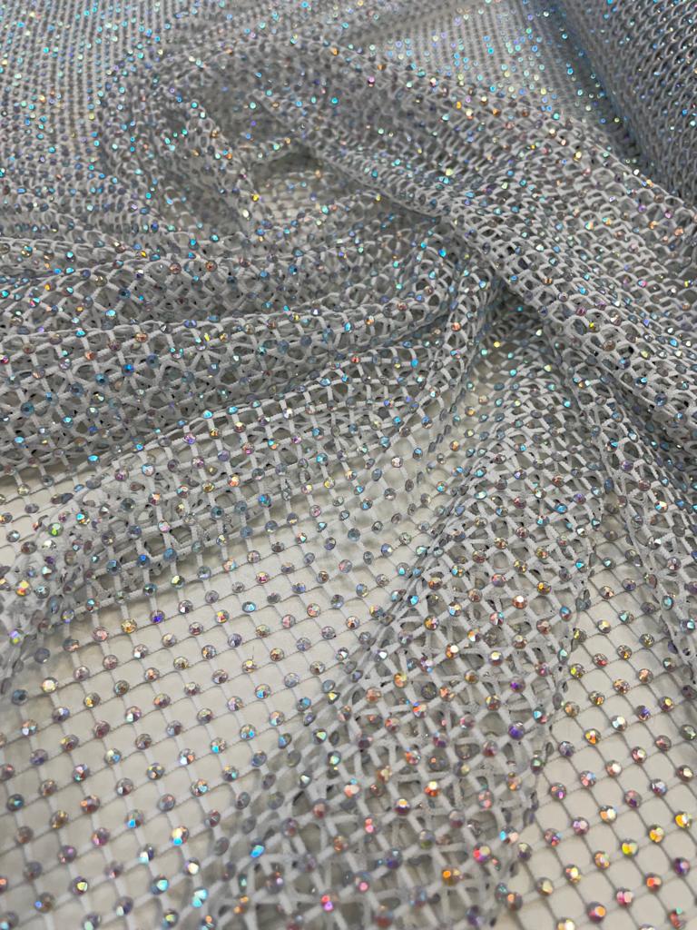 Tela Arrastão Branco com Pedrarias Boreal - Comprimento 0,45 cm x Largura 1,30 m