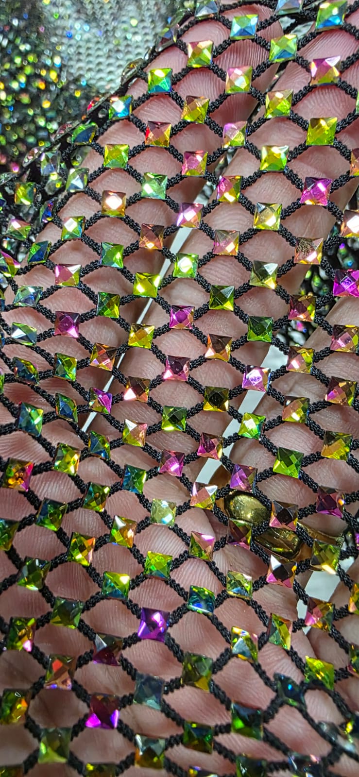 Tela Arrastão Preto com Pedrarias Boreal Glow - Comprimento 0,45 cm x Largura 1,50 m