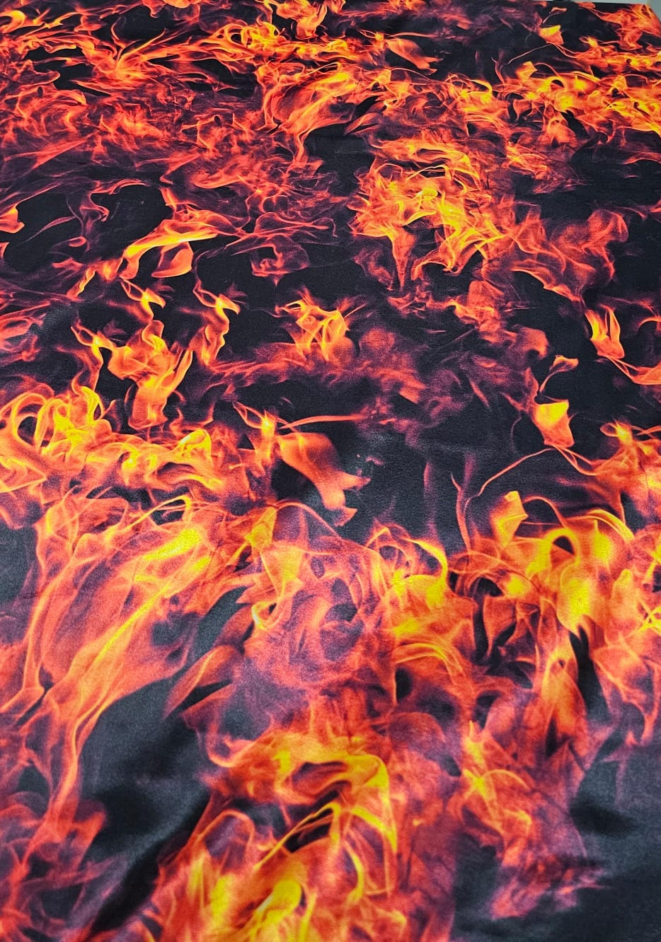 Cetim Estampado Digital Fogo - Comprimento 0,75 cm x Largura  1,47 m