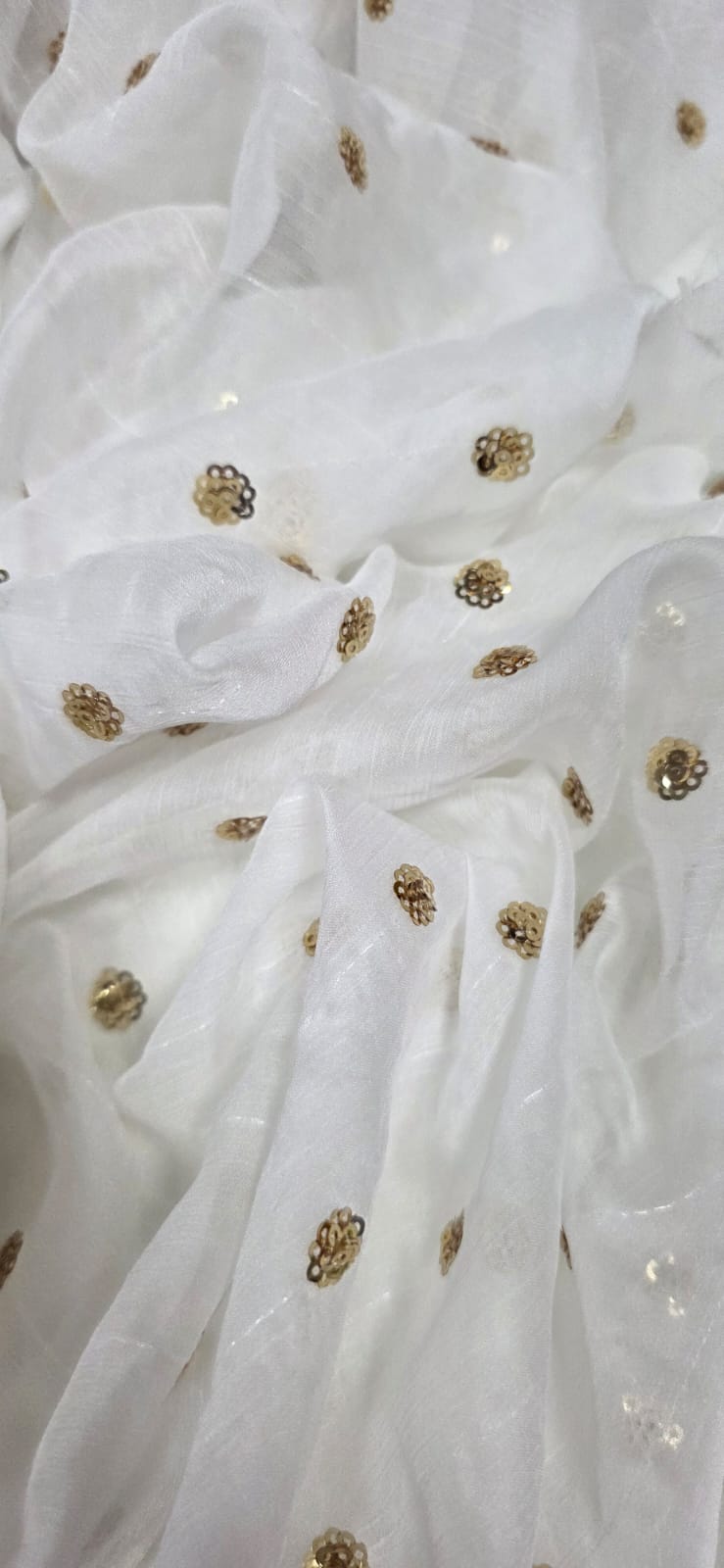 Chiffon bordado indiano com fio metálico - Comprimento 1,80 m x Largura 1,40 m 