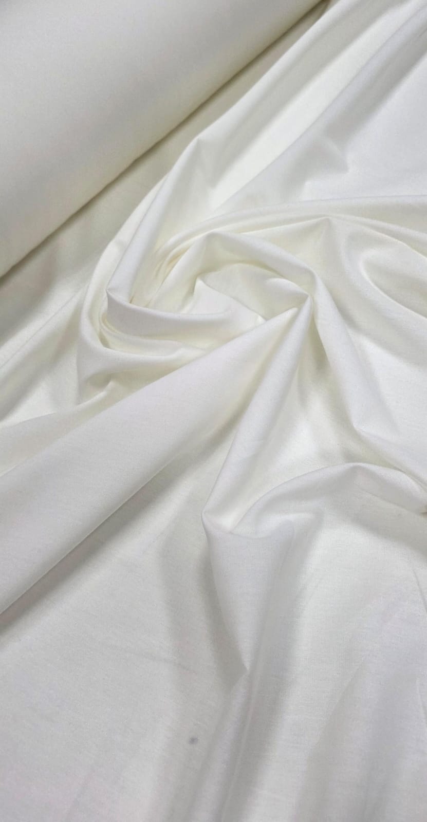 Tricoline Fio 40 Ibirapuera Textil Off WhiteCOM MANCHA - Comprimento 0,75 Cm x Largura 1,45 m