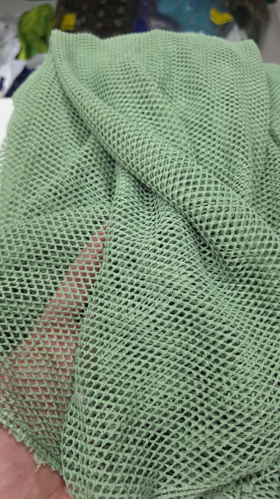 Tule arrastão verse malva -Comprimento  1,30 m x Largura 2 m 