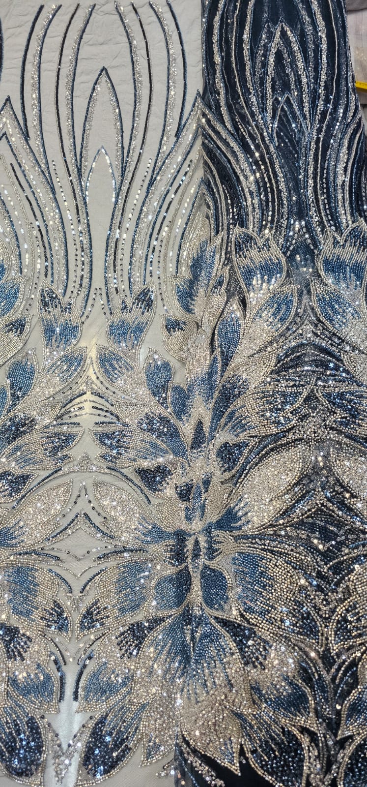 Tule Bordado com Pedrarias Premium Azul com Prata  HT70523 - Comprimento 0,65 cm  x Largura 1,30 m