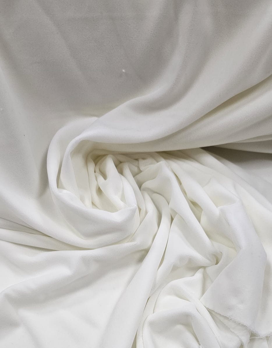 Veludo Tipo Alemão Três Águias Branco COM SUJEIRA - Comprimento 0,50 cm x Largura 1,40 m 