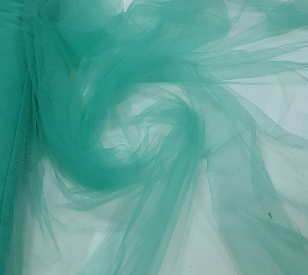 Tule 2º Pele Iluzione Verde Tiffany - Comprimento 1,60 m x Largura 1,47 m