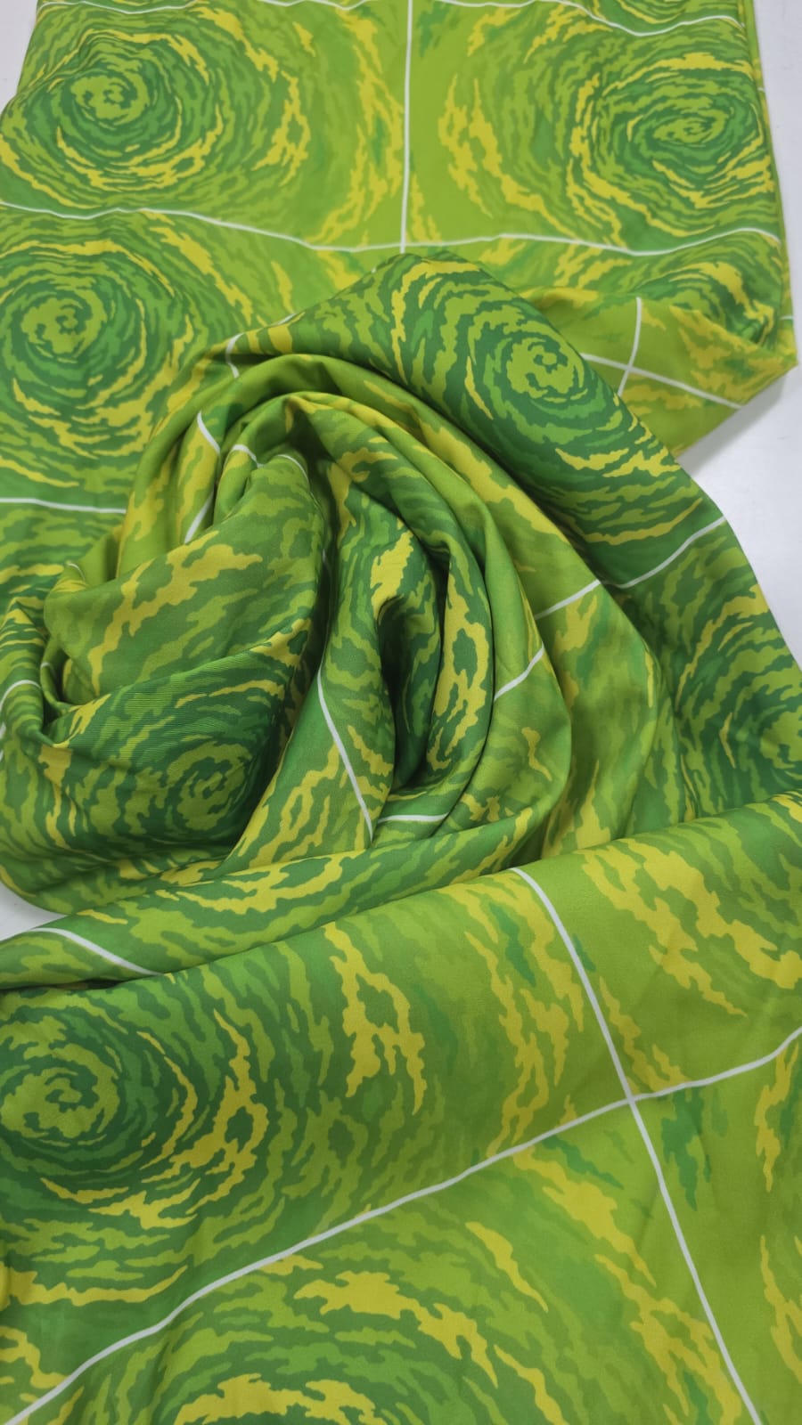 Microfibra portal rick and mory - Comprimento 2,80 m x Largura 1,50 m