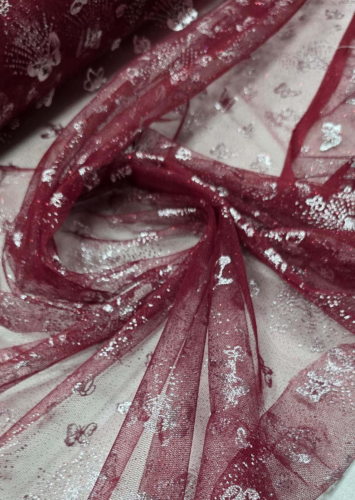 Tule com Glitter Fantasy Borboletas Marsala - Comprimento 0,65 cm x Largura 1,50 m