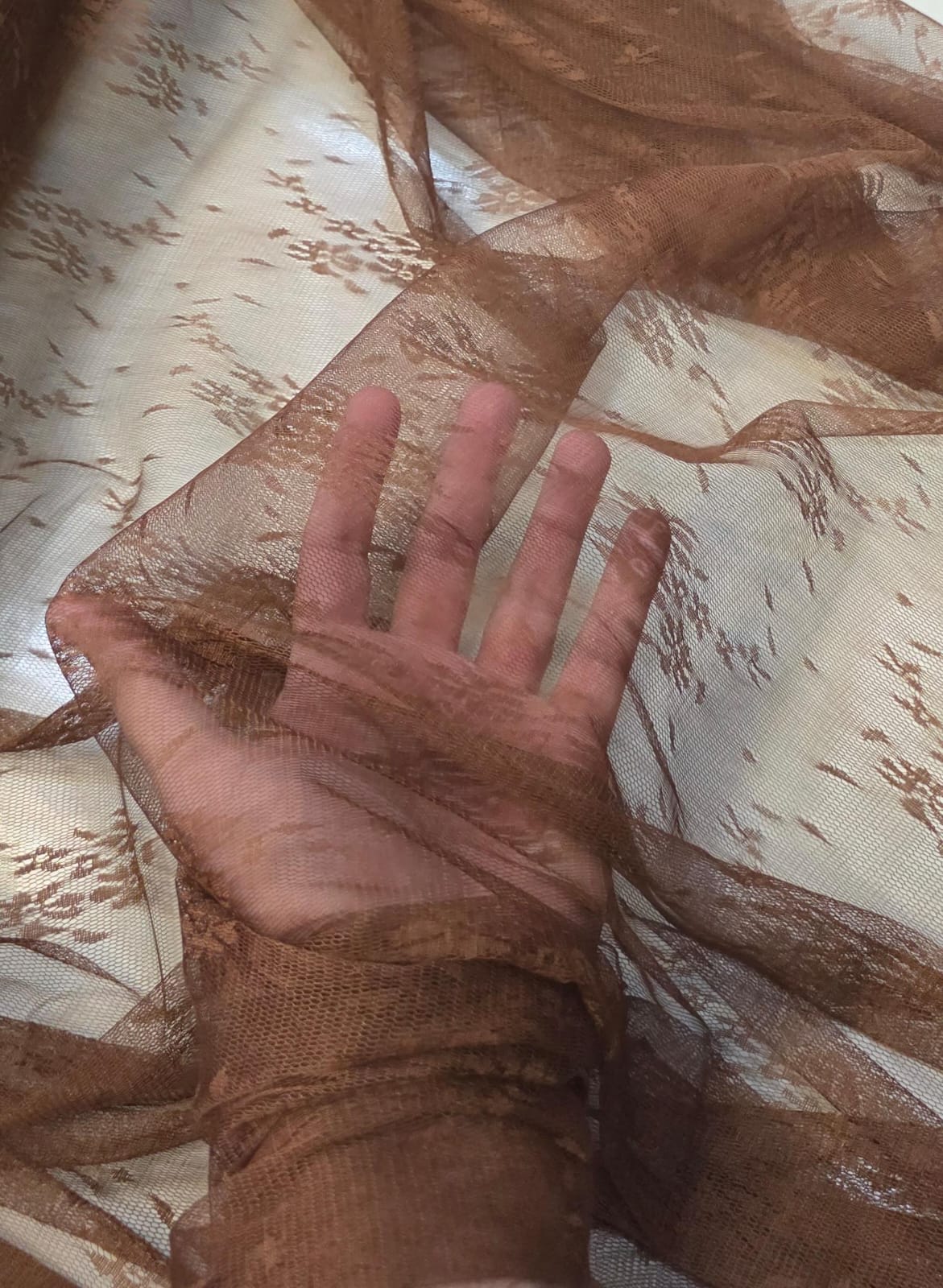 Tule Jacquard Marrom - Comprimento 3 m x Largura 1,50 m