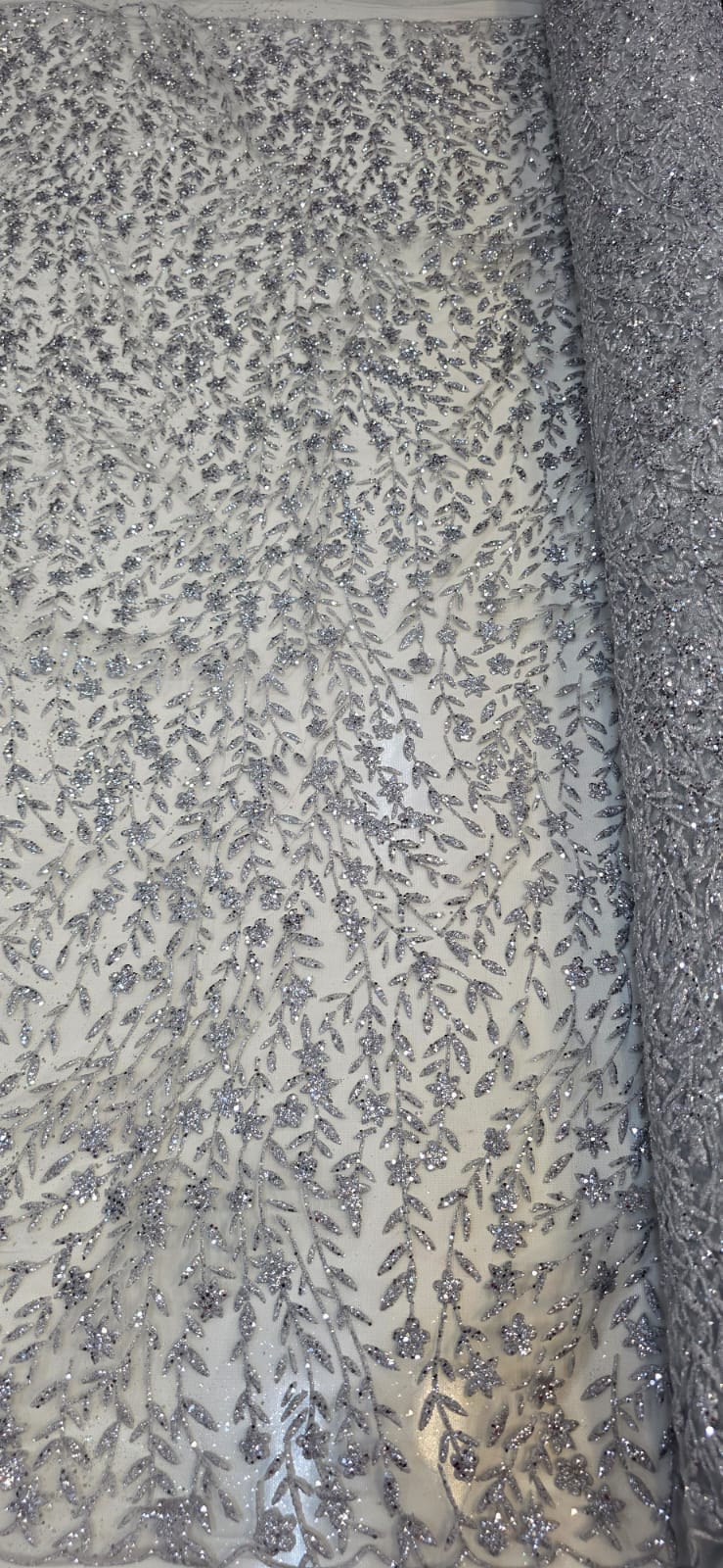 Tule com Glitter Ramos em Alto Relevo Prata - Comprimento 1 m x Largura 1,50 m